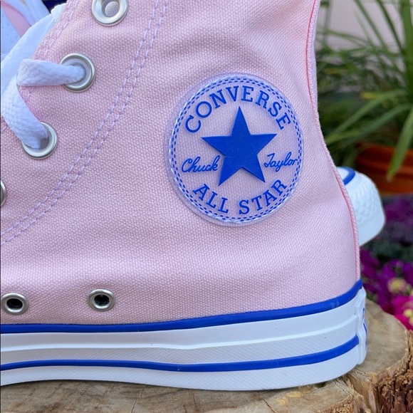 💙New “LOVE FEARLESSLY” Pink & White Converse 7.5 - Picture 9 of 16